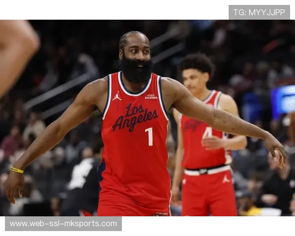 快船自12月20日以来取得17胜6负联盟最佳，近期状态火热冲击季后赛席位展现球队复苏